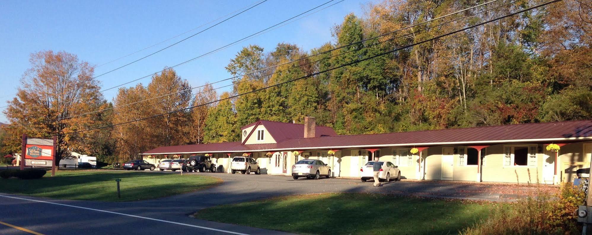 Sleep Woodstock Motel エクステリア 写真